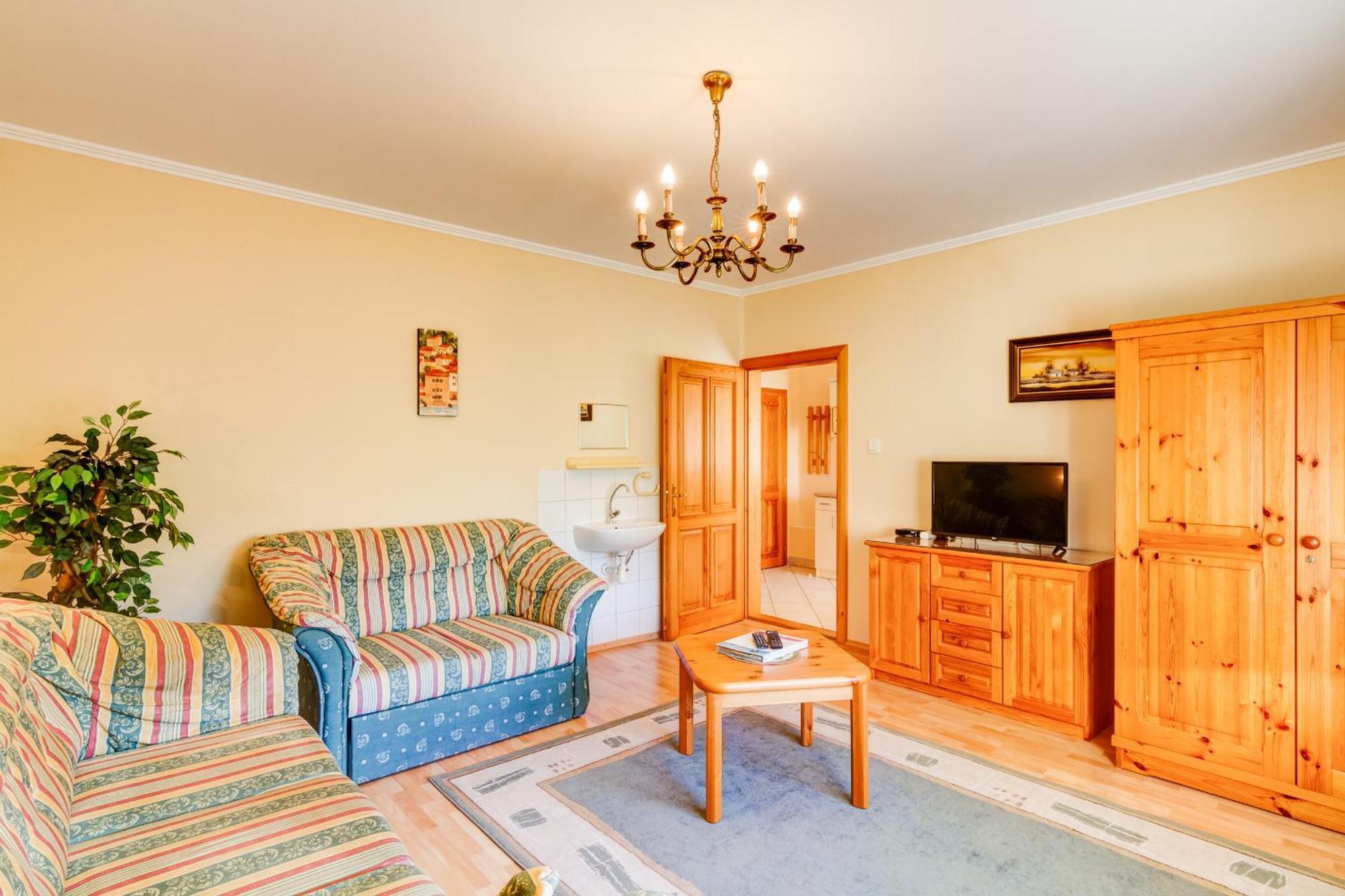 Ilona Apartman Heviz Exterior photo